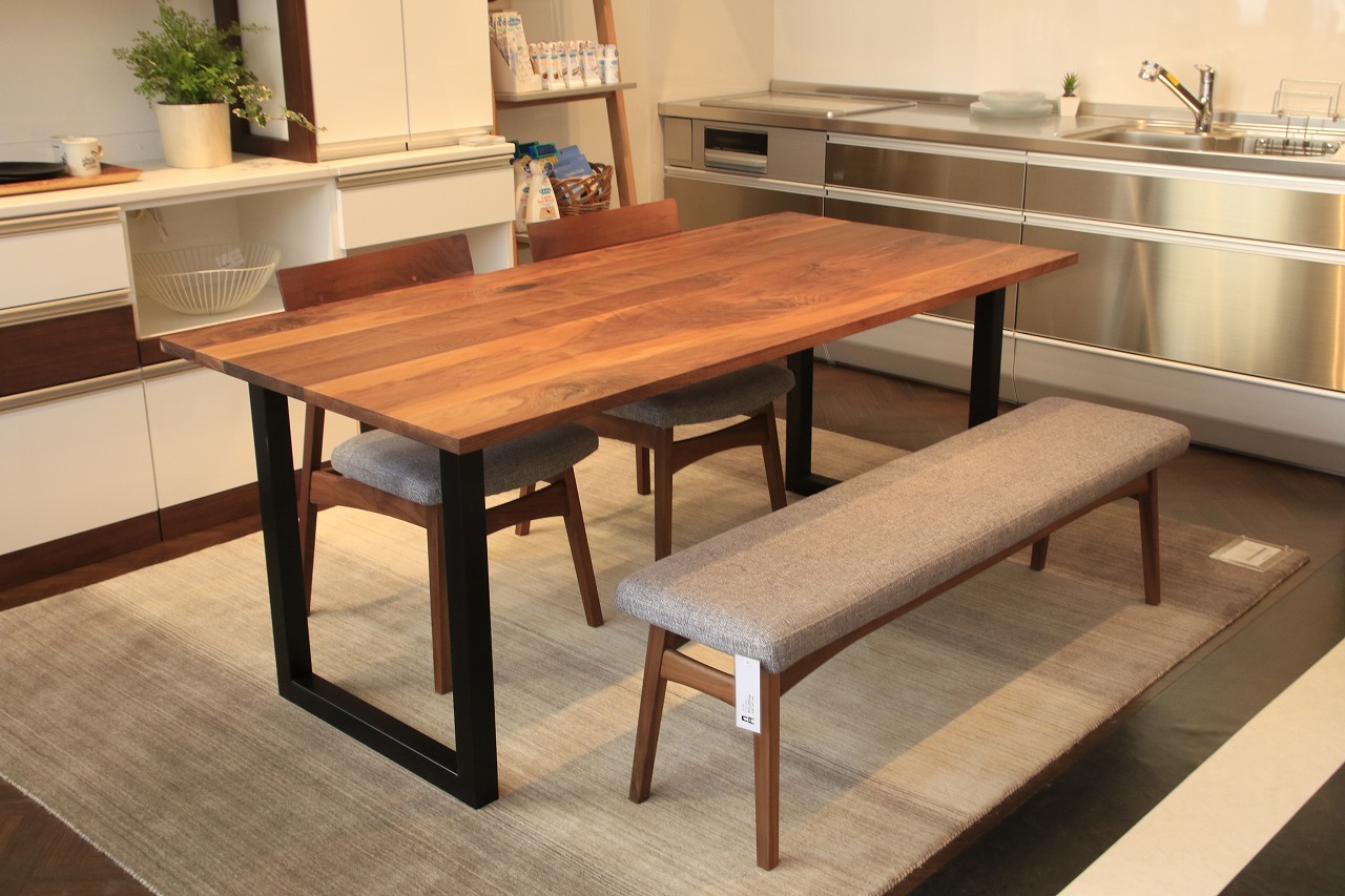 At Will Dining Table 新潟市の家具インテリアショップ アクトwith Living House